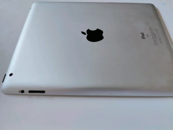 Apple iPad 2 - Image 3